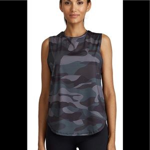 Noli Yoga Siren Tank-Warrior Size L in Black/Green NWT